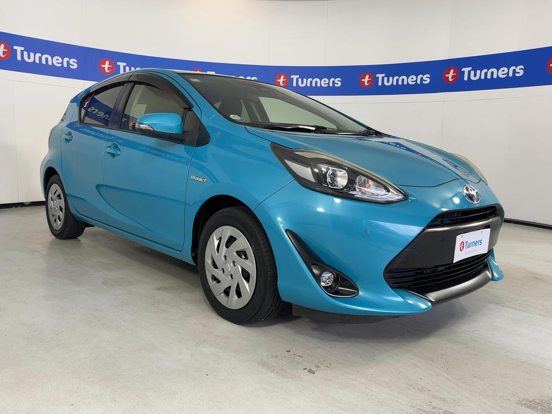Photo '1' of Toyota Aqua