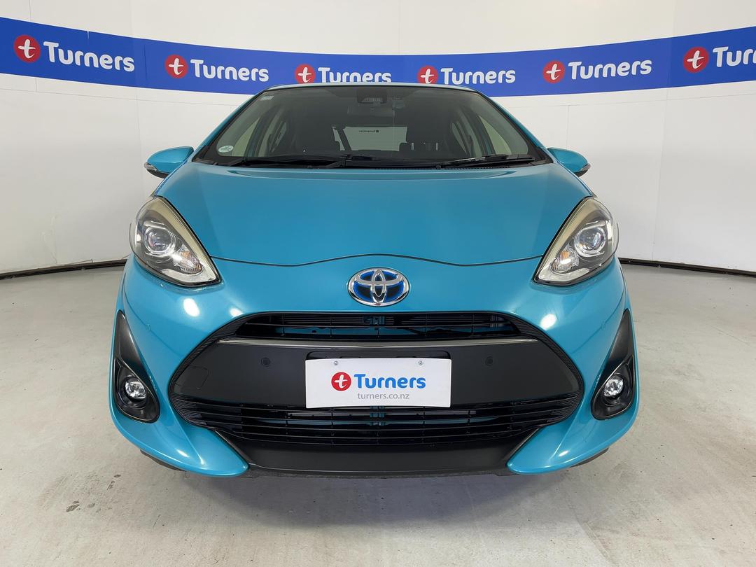 Photo '2' of Toyota Aqua