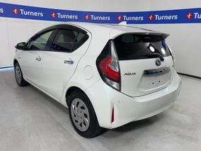 Photo '5' of Toyota Aqua