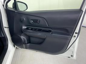 Photo '15' of Toyota Aqua