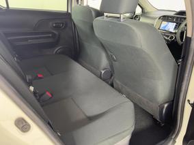 Photo '20' of Toyota Aqua