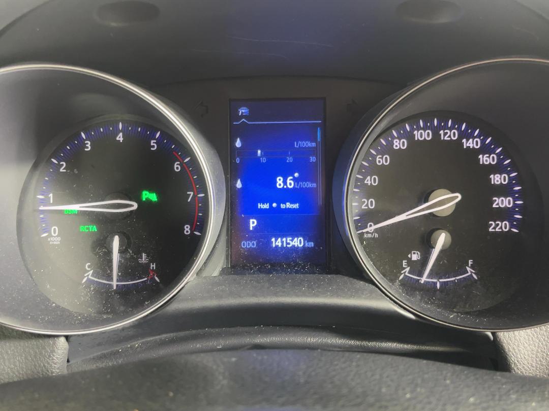 Photo '21' of Toyota C-HR