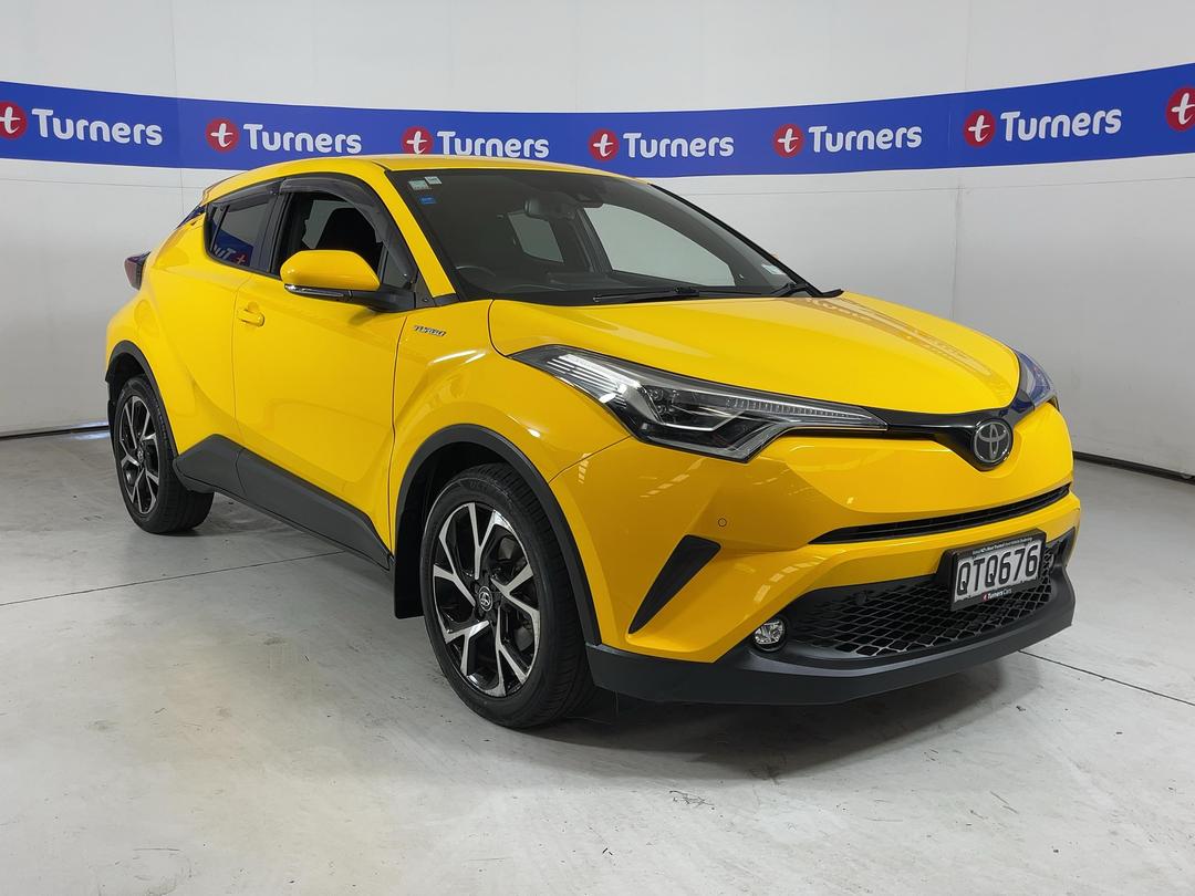 Photo '1' of Toyota C-HR
