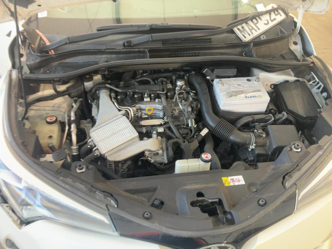 Photo '16' of Toyota C-HR Photo '16' of Toyota C-HR