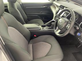 Photo '16' of Toyota Camry