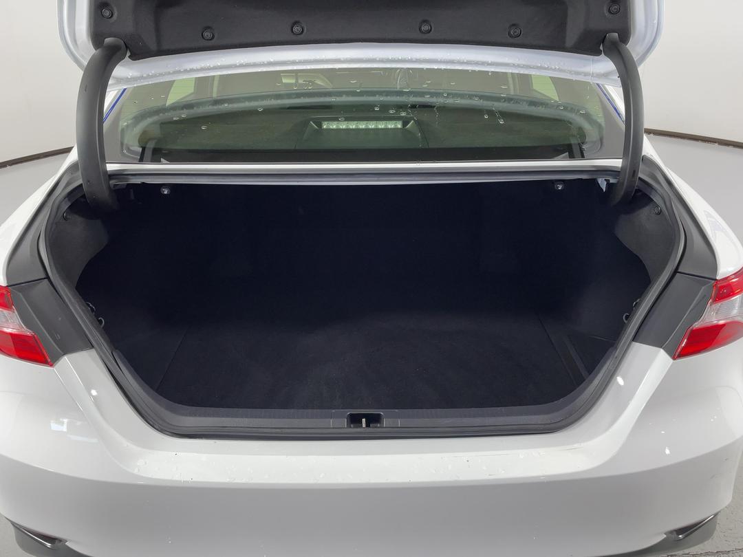 Photo '14' of Toyota Camry