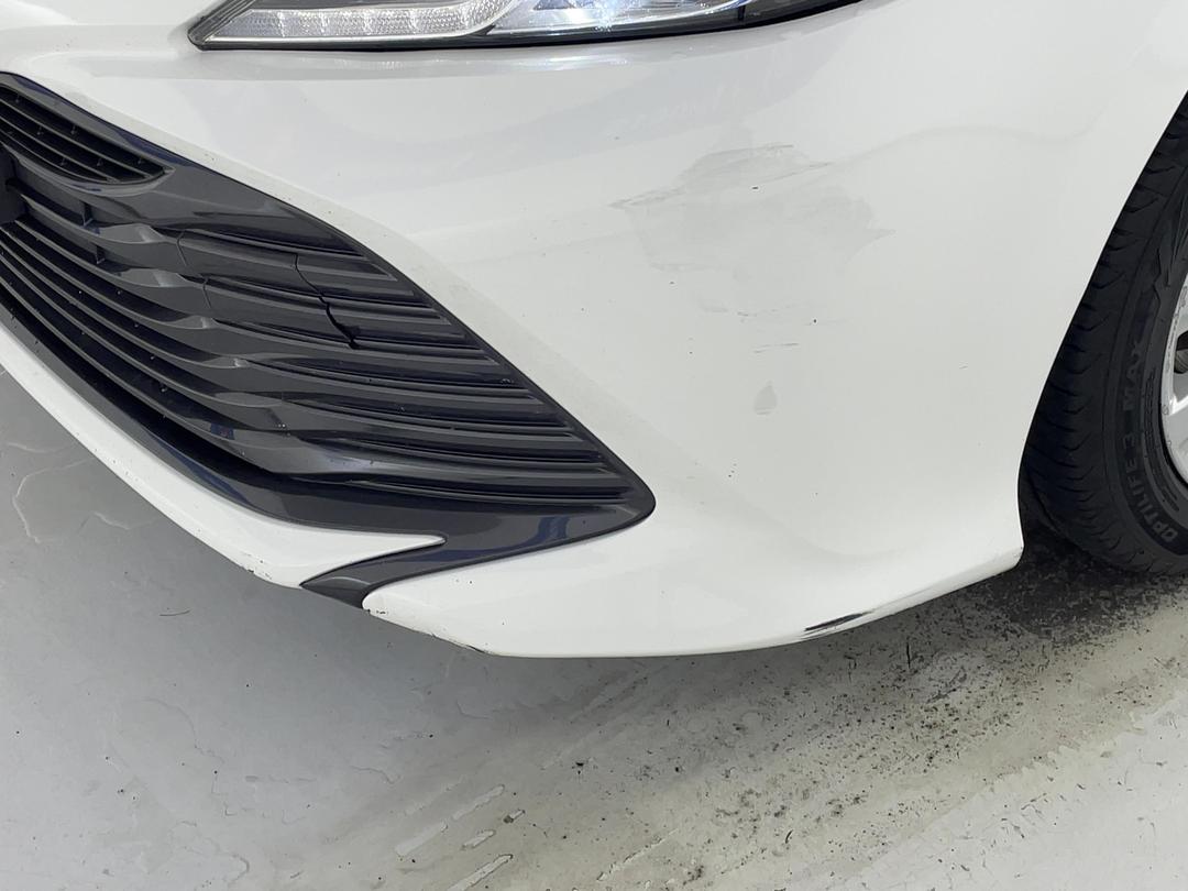 Photo '24' of Toyota Camry