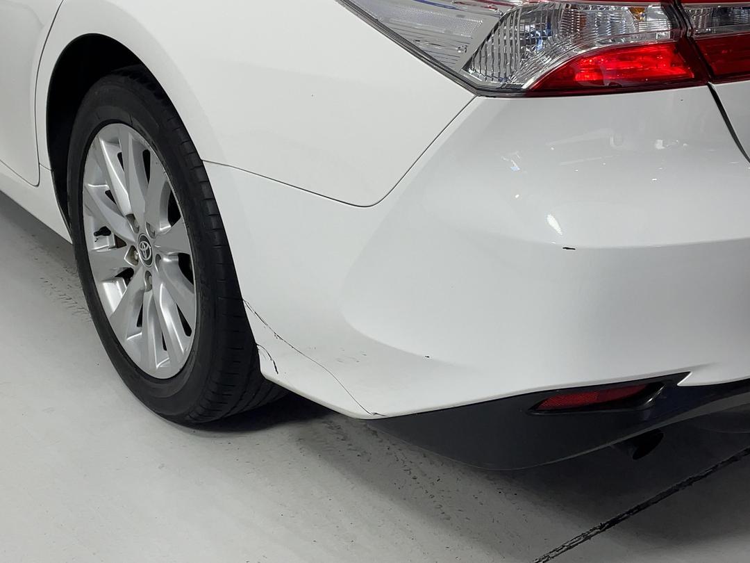 Photo '26' of Toyota Camry