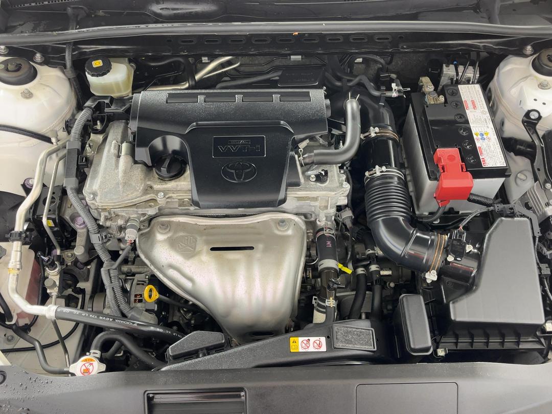 Photo '13' of Toyota Camry