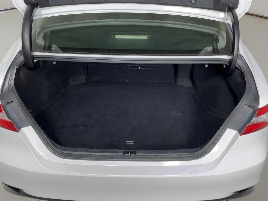 Photo '14' of Toyota Camry