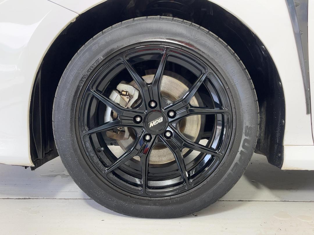 Photo '10' of Toyota Camry