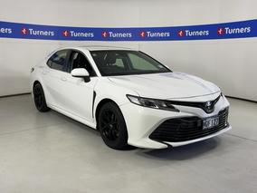 Image of 2019 Toyota Camry GL
