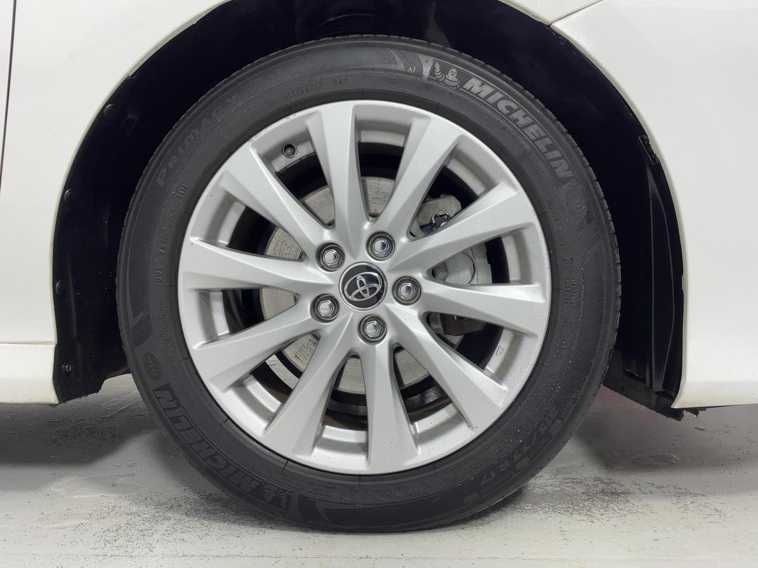 Photo '9' of Toyota Camry
