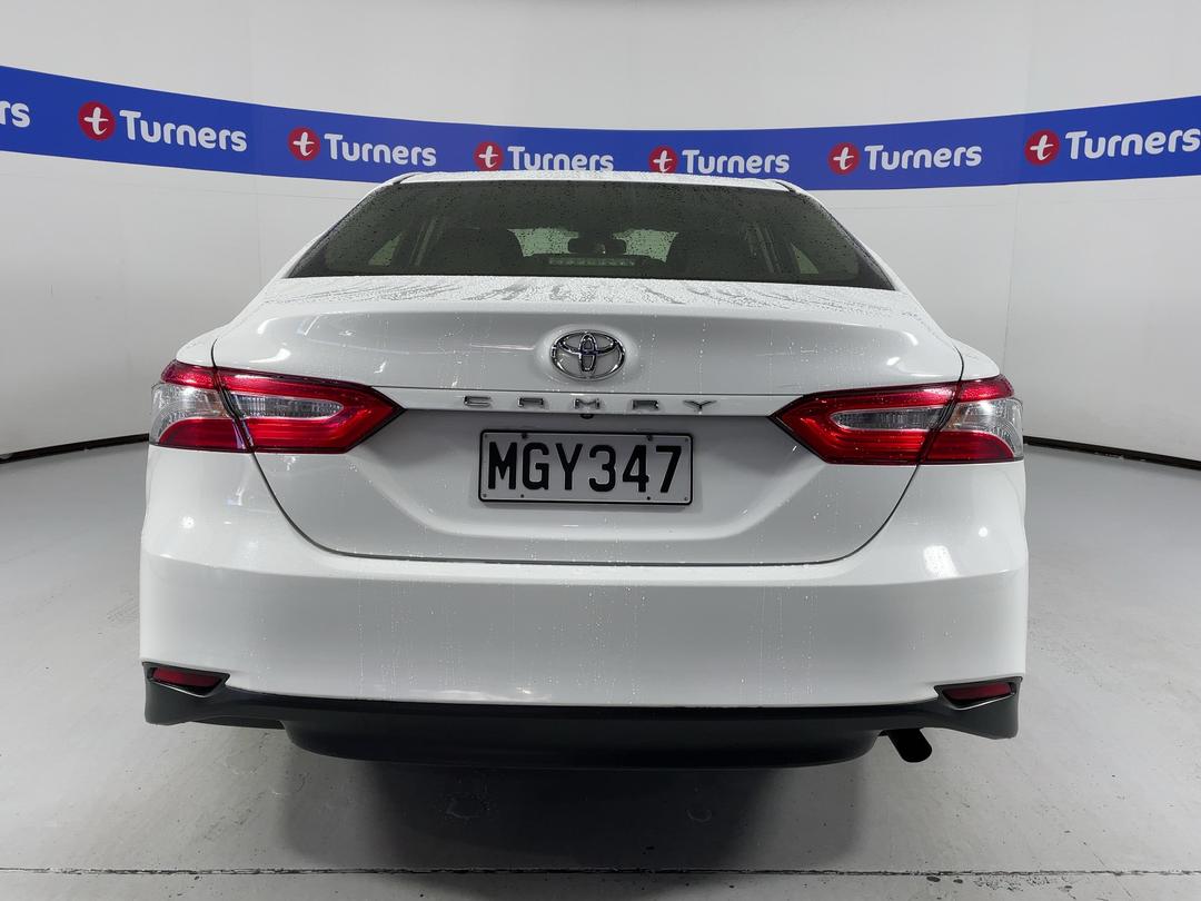 Photo '6' of Toyota Camry
