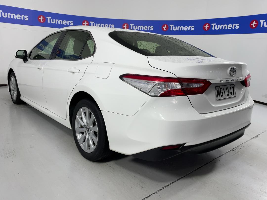 Photo '5' of Toyota Camry