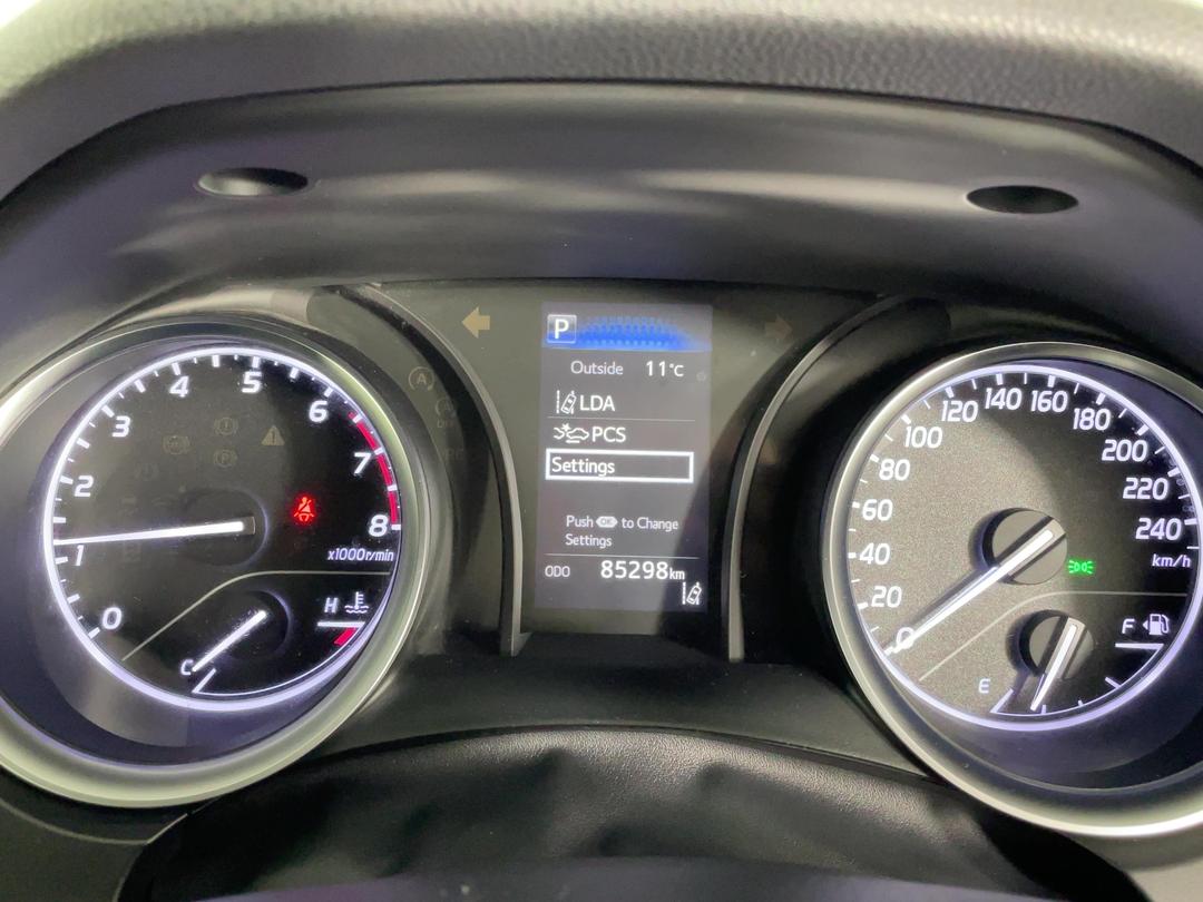 Photo '21' of Toyota Camry