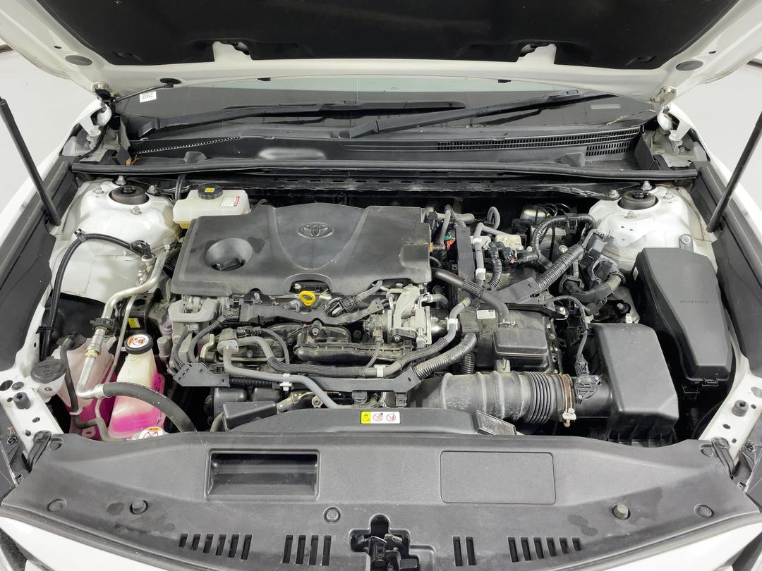 Photo '13' of Toyota Camry