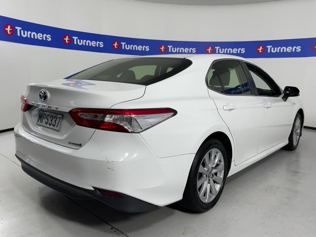 Photo '7' of Toyota Camry