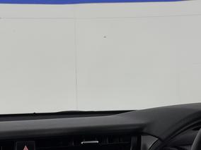 Photo '23' of Toyota Camry