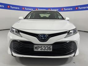 Photo '2' of Toyota Camry