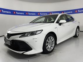 Photo '4' of Toyota Camry
