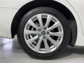 Photo '12' of Toyota Camry
