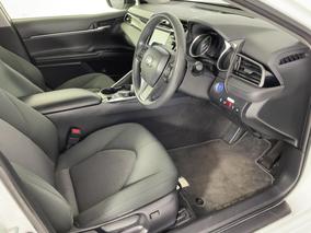 Photo '16' of Toyota Camry