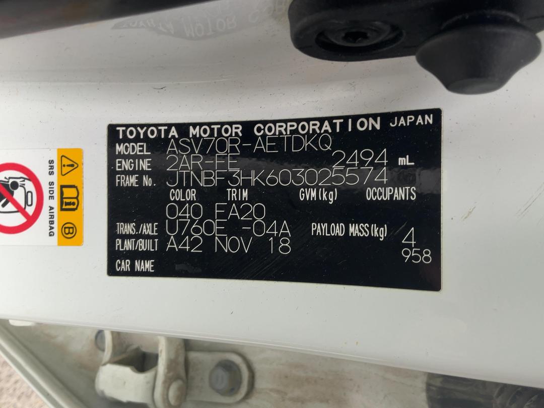 Photo '10' of Toyota Camry GL