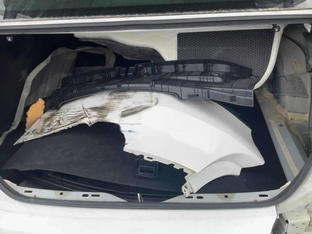 Photo '16' of Toyota Camry GL