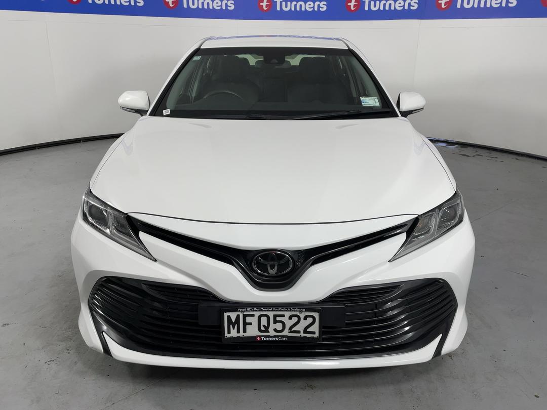 Photo '2' of Toyota Camry