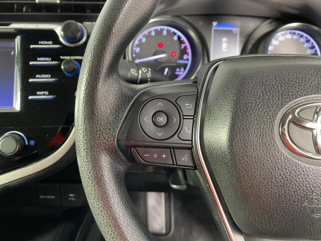 Photo '27' of Toyota Camry