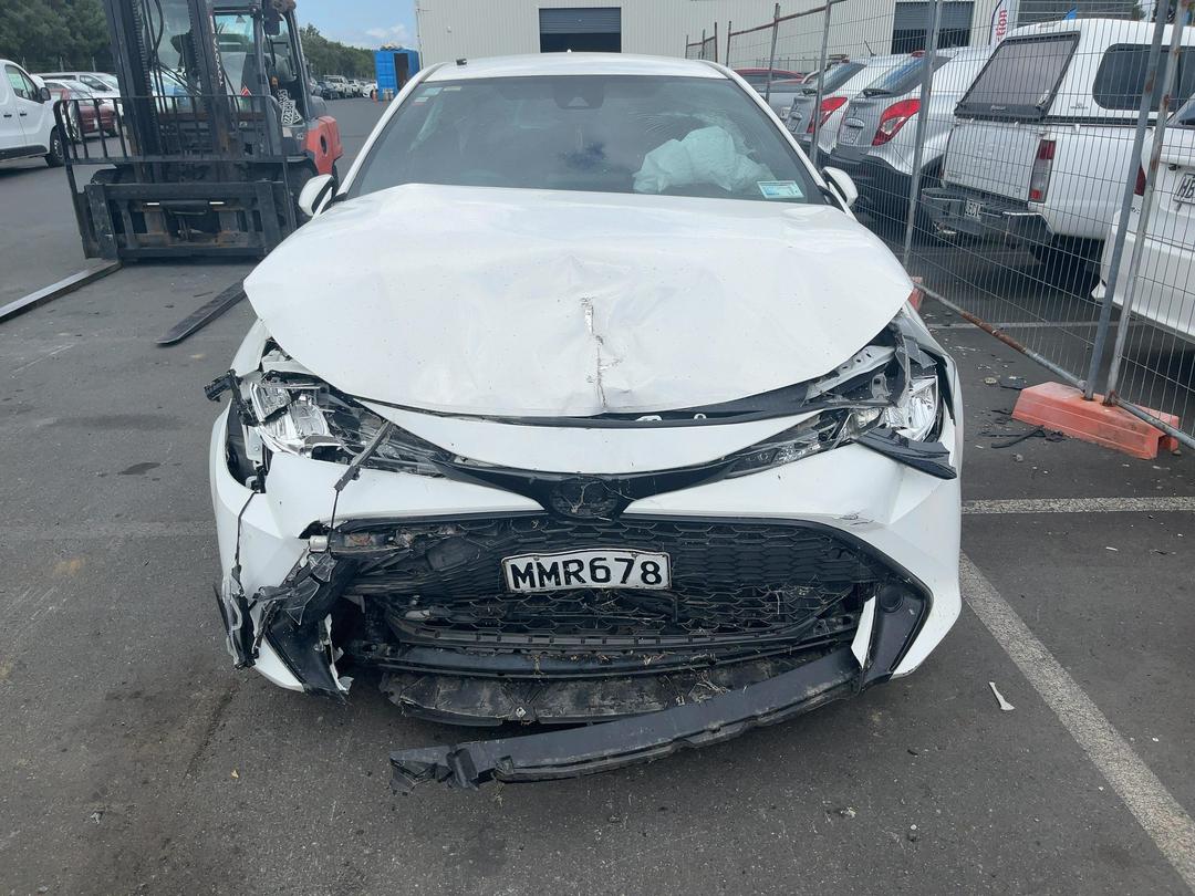 Photo '2' of Toyota Corolla GX