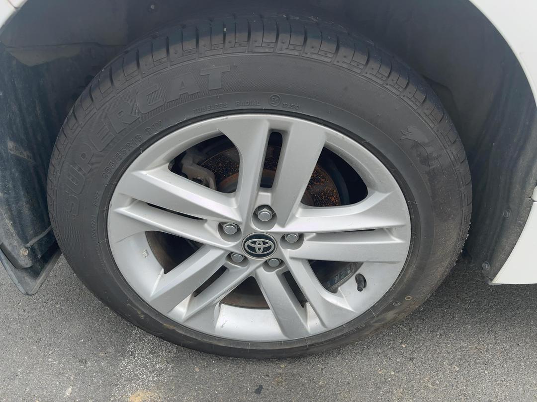 Photo '7' of Toyota Corolla GX