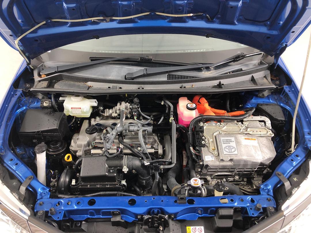 Photo '13' of Toyota Corolla