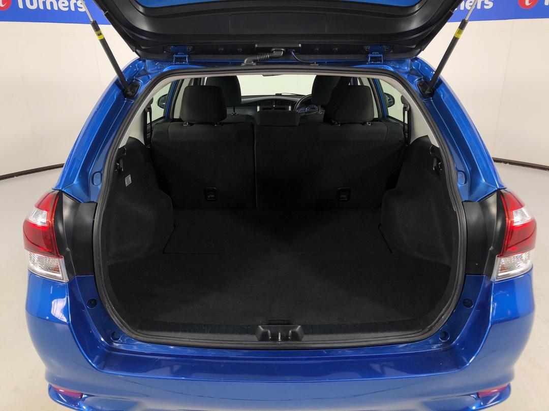 Photo '14' of Toyota Corolla