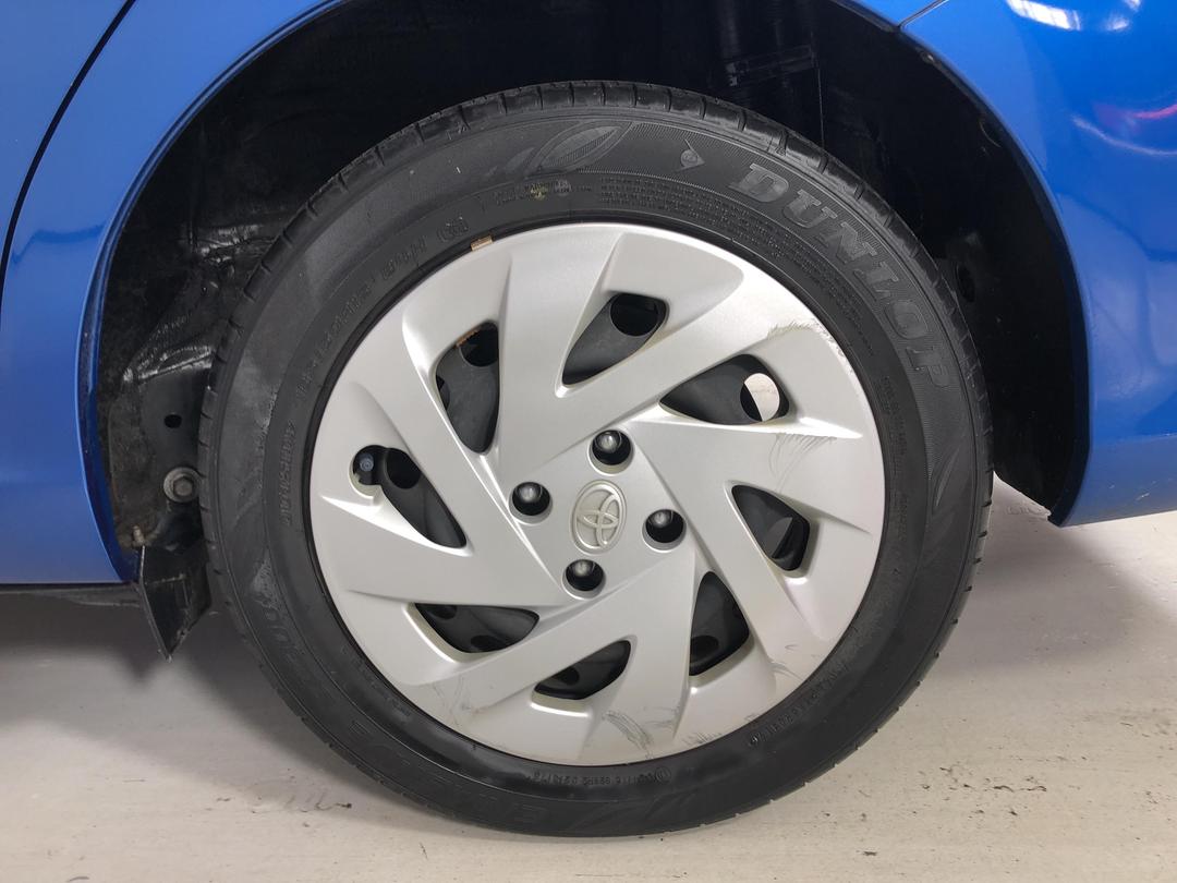 Photo '11' of Toyota Corolla