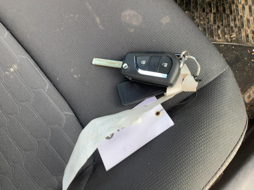 Photo '15' of Toyota Corolla GX