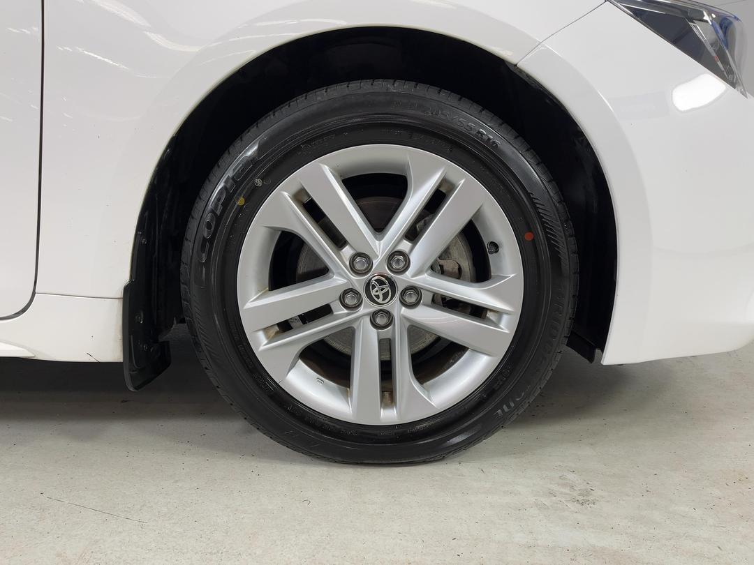 Photo '9' of Toyota Corolla