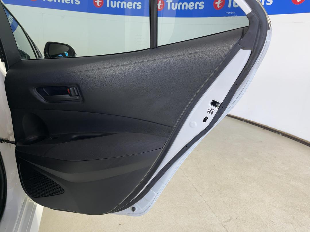 Photo '19' of Toyota Corolla