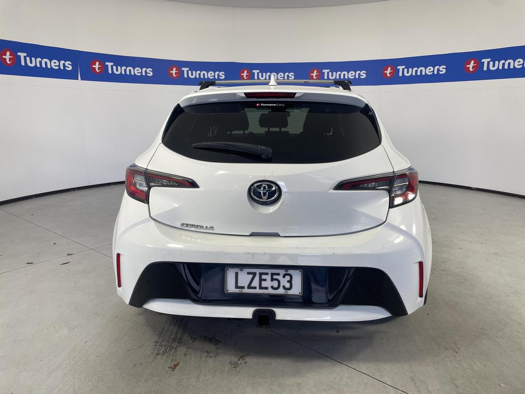 Photo '6' of Toyota Corolla