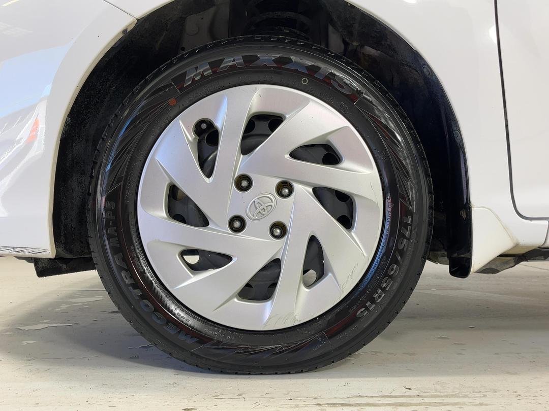 Photo '10' of Toyota Corolla