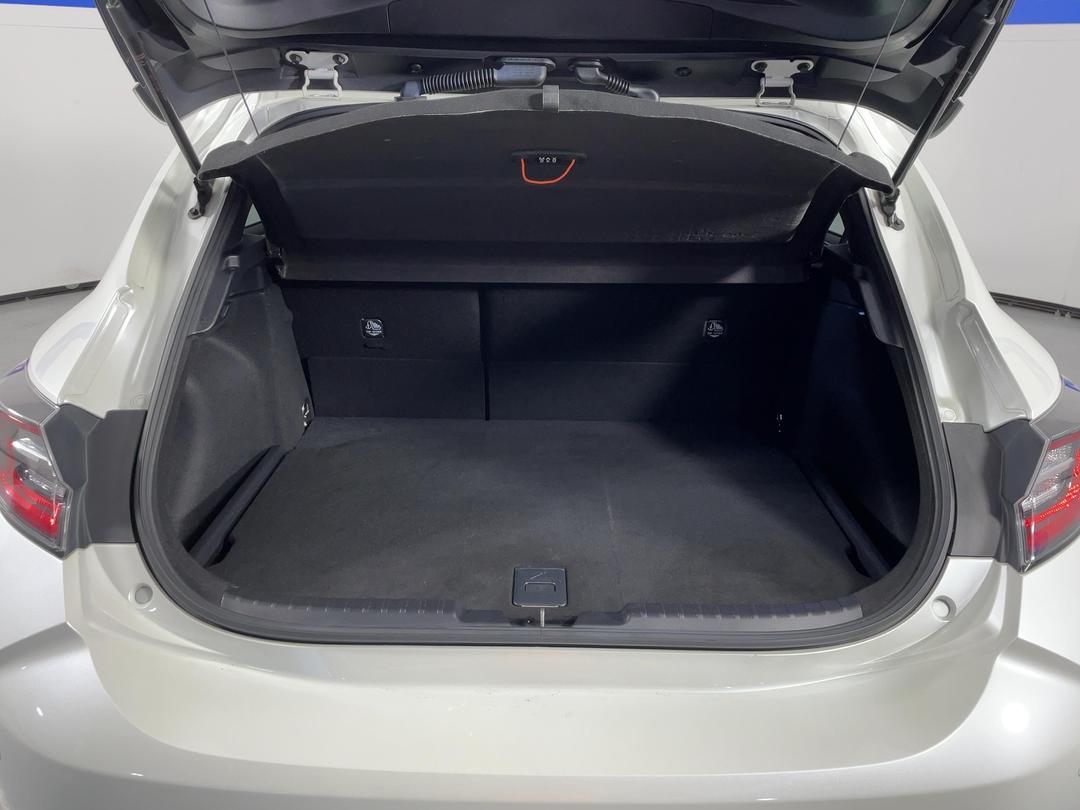 Photo '14' of Toyota Corolla