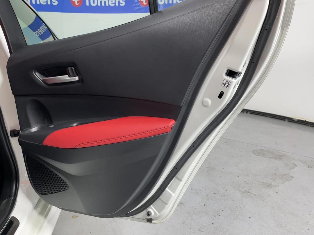Photo '19' of Toyota Corolla