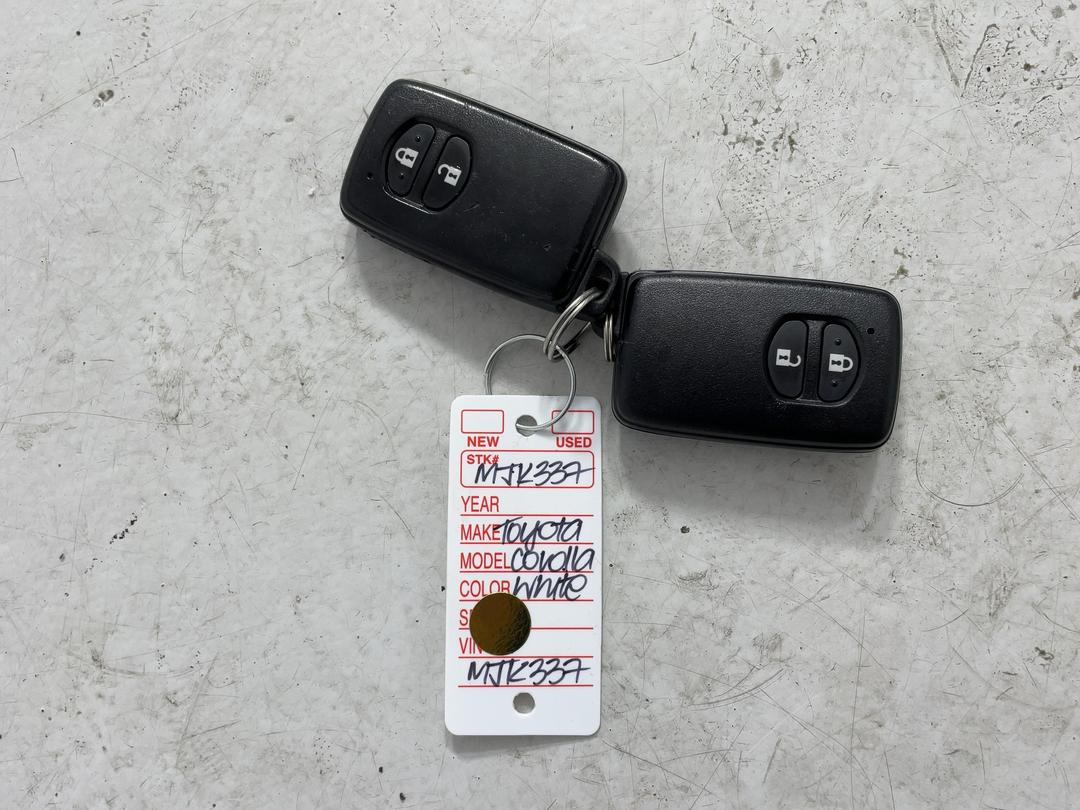 Photo '22' of Toyota Corolla