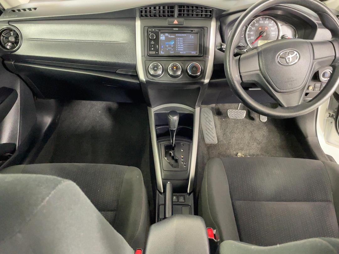 Photo '17' of Toyota Corolla