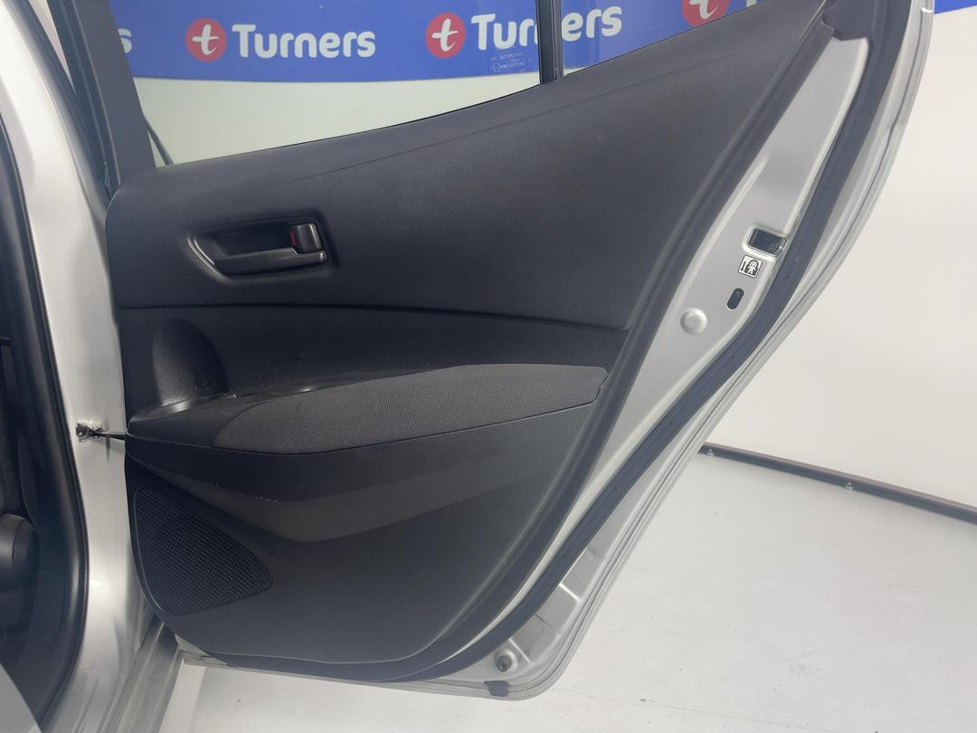 Photo '19' of Toyota Corolla