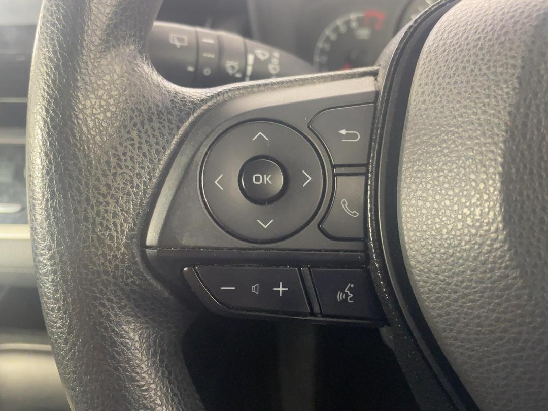 Photo '24' of Toyota Corolla