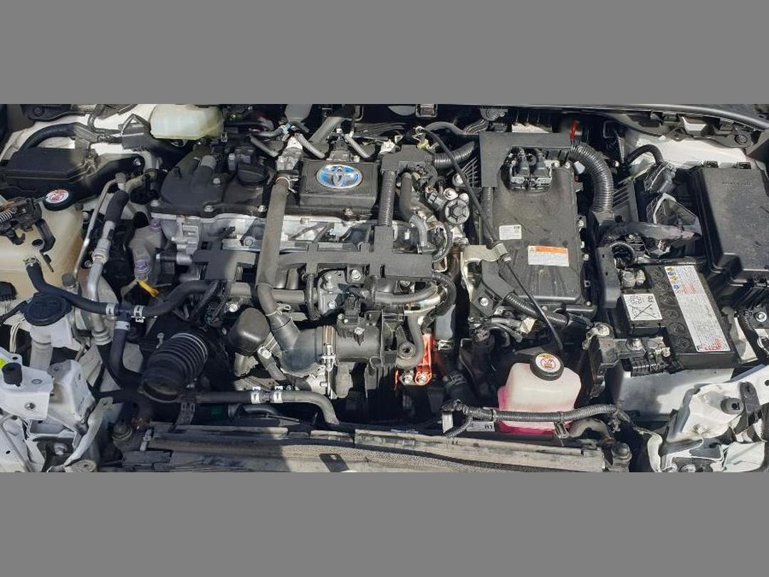 Photo '10' of Toyota Corolla GX