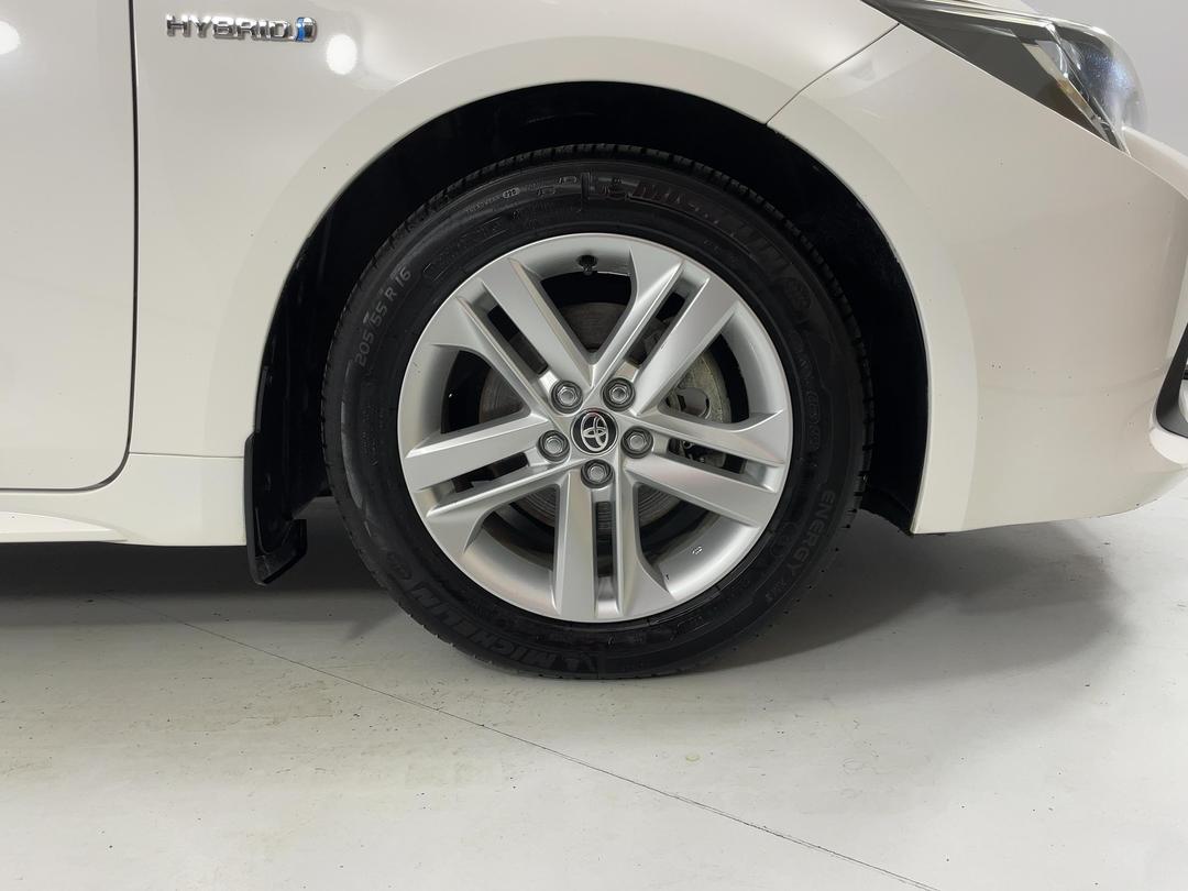 Photo '9' of Toyota Corolla