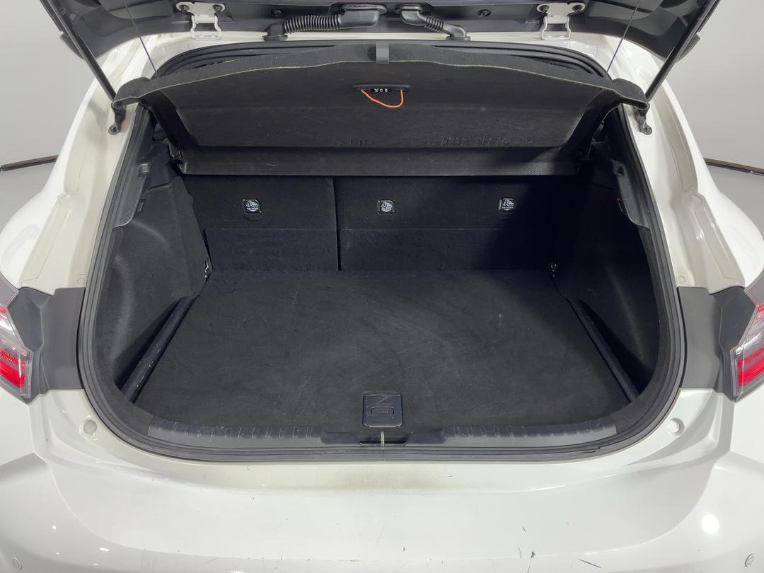 Photo '14' of Toyota Corolla
